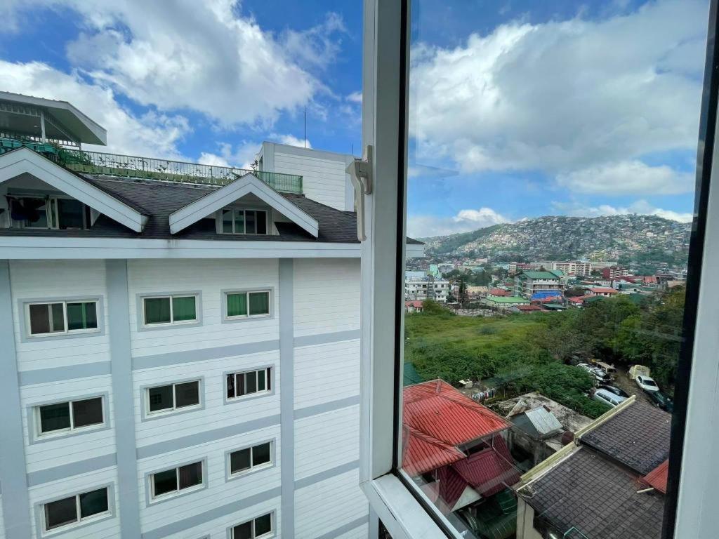 Aura One Hotel Baguio City Bagian luar foto