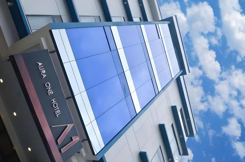 Aura One Hotel Baguio City Bagian luar foto