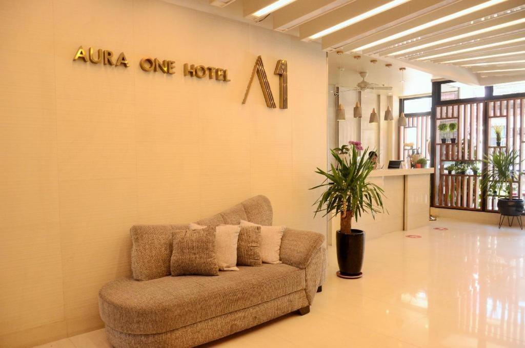 Aura One Hotel Baguio City Bagian luar foto